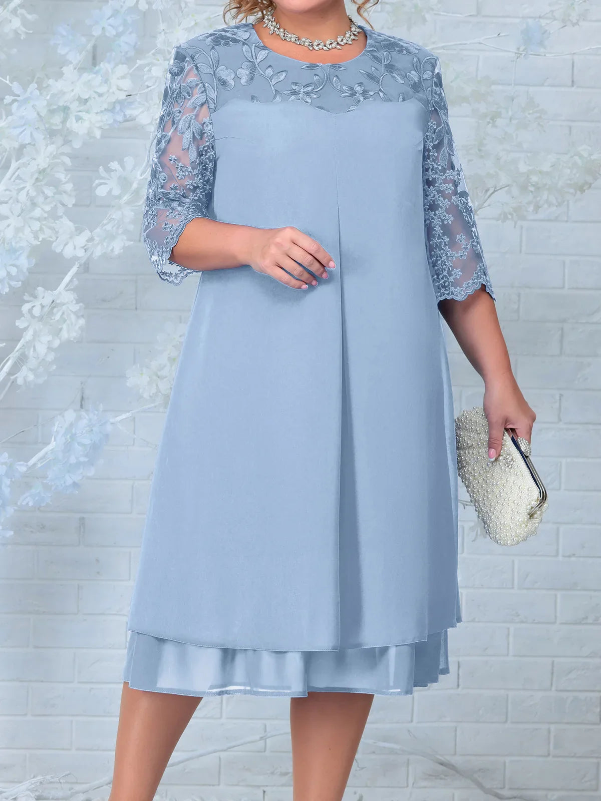 Elegant Plus Size Embroidered Formal Dress for Special Events 10