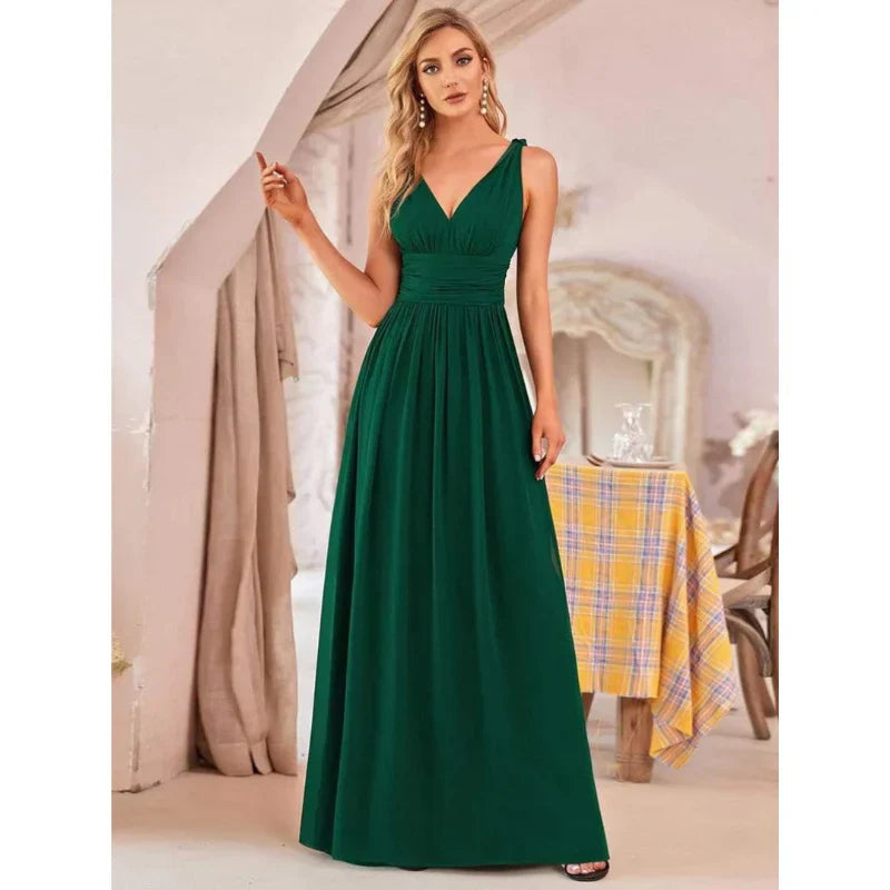 Elegant Women's V-Neck Maxi Dress - Flattering Summer Style 1