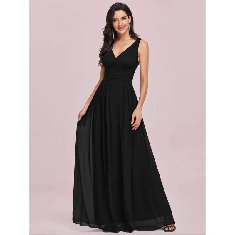 Elegant Women's V-Neck Maxi Dress - Flattering Summer Style 4