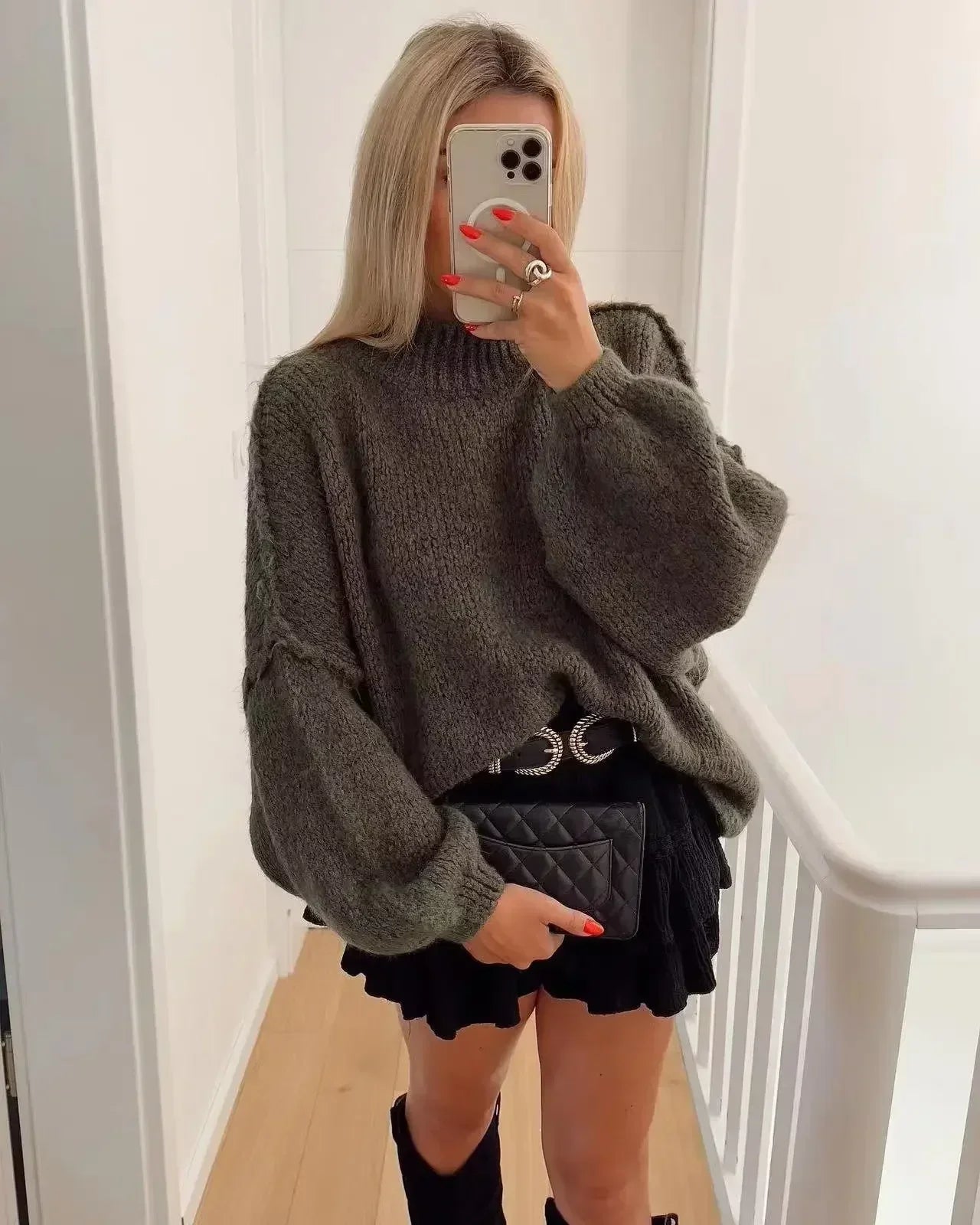 Lily Melbourne Adelaide - Cozy Oversized Knit Sweater for Ultimate Comfort