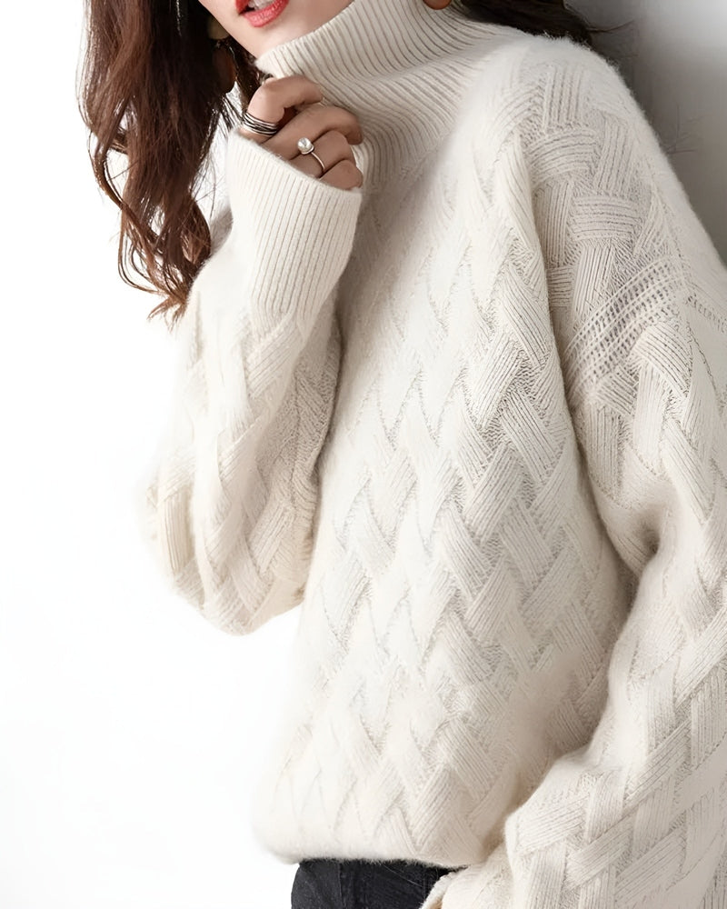 Lily Melbourne Colette - Luxurious cashmere turtleneck sweater for elegance