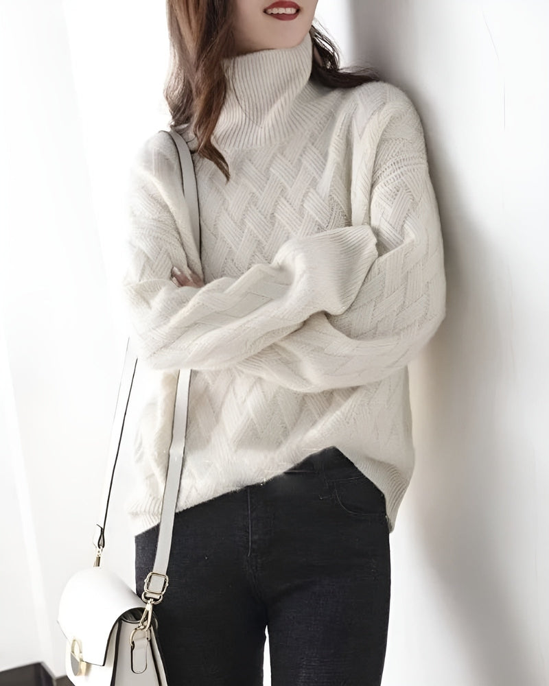 Lily Melbourne Colette - Luxurious cashmere turtleneck sweater for elegance