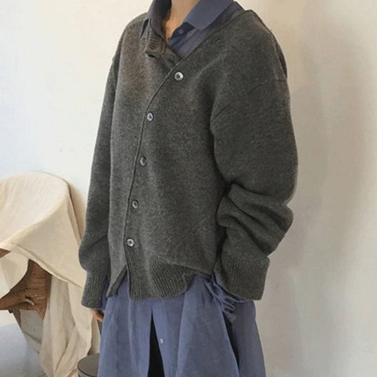 Lily Melbourne Ellie - Elegant Slim Fit Knit Winter Cardigan