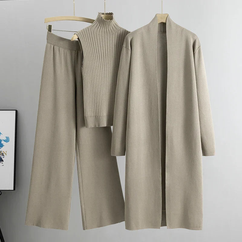 Lily Melbourne FW Women Sets Chic 3-Piece Winter Set for Ultimate Comfort & Style
