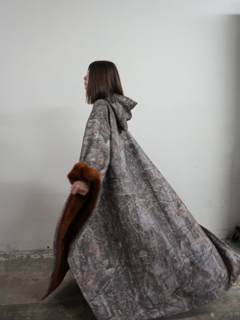 Lily Melbourne Hoodies Luxe - Luxury fleece poncho with hood for ultimate comfort
