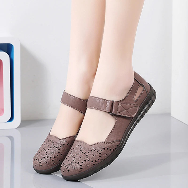 Lily Melbourne Kailee - Lightweight Women's Ankle Strap Sandals