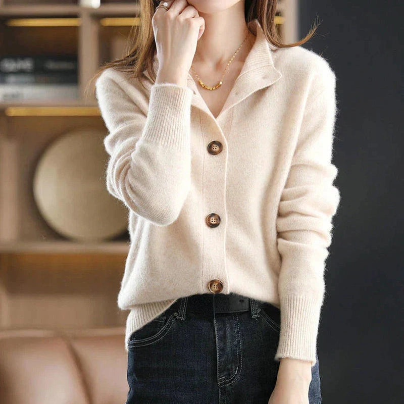 Lily Melbourne Laure - Timeless cashmere cardigan for elegant layering