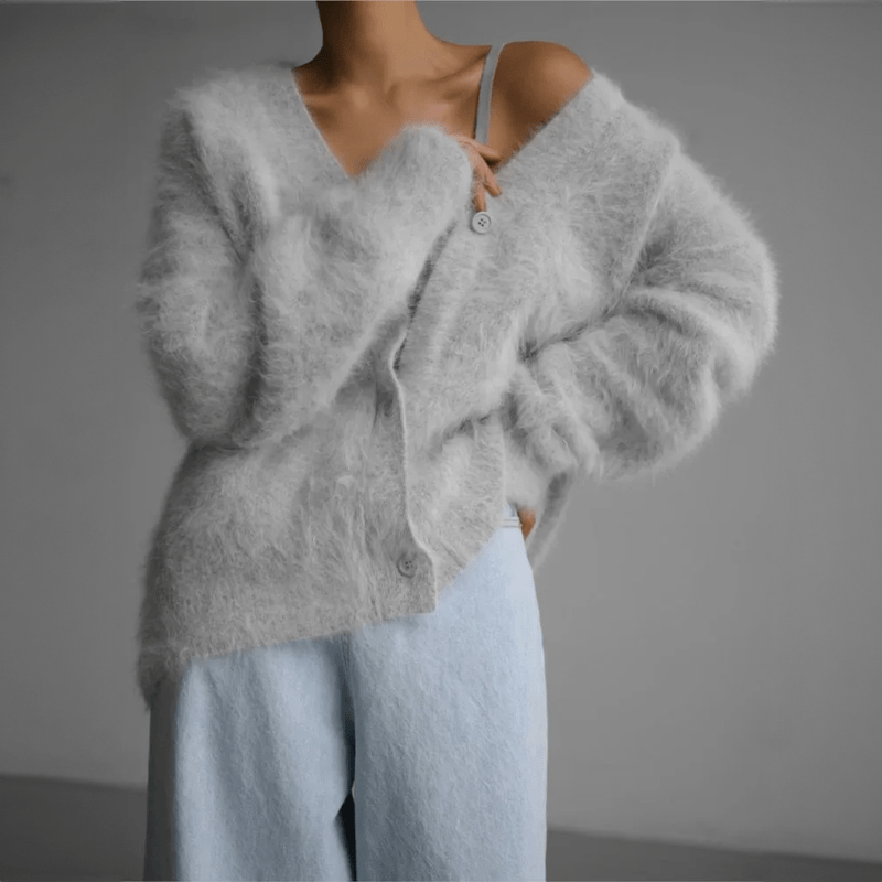 Lily Melbourne Lily - Luxurious cashmere couture cardigan with fur lining