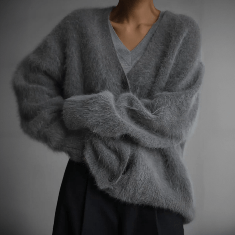 Lily Melbourne Lily - Luxurious cashmere couture cardigan with fur lining