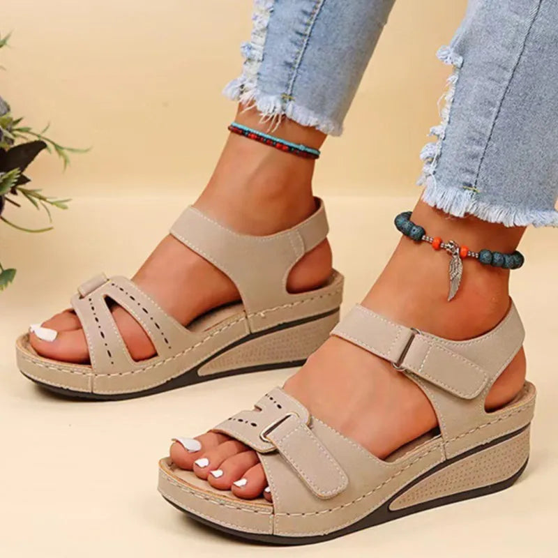 Lily Melbourne Loes - Comfortable open toe orthopedic sandals for all-day support
