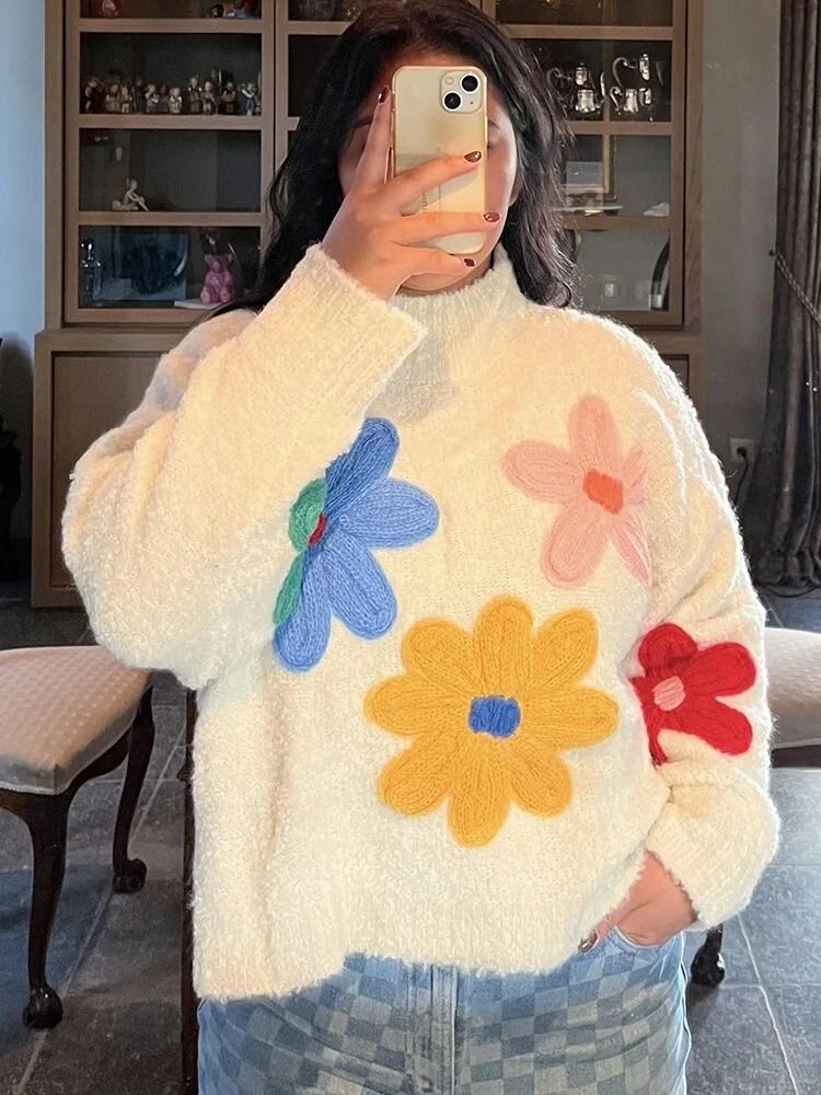 Lily Melbourne Paula - Chic Floral Knit Sweater for Elegant Style