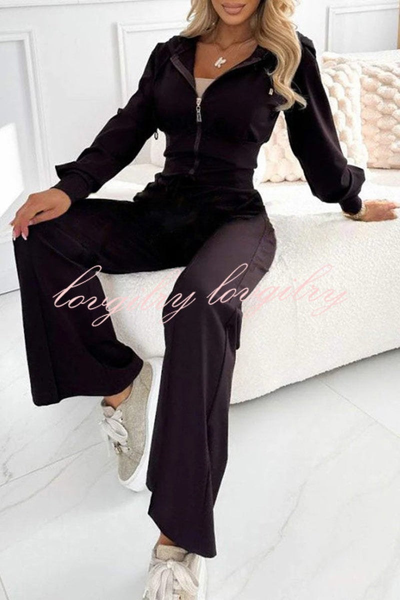 Lily Melbourne Two Piece Set Luxe - Stylish velour tracksuit for women with comfort and elegance