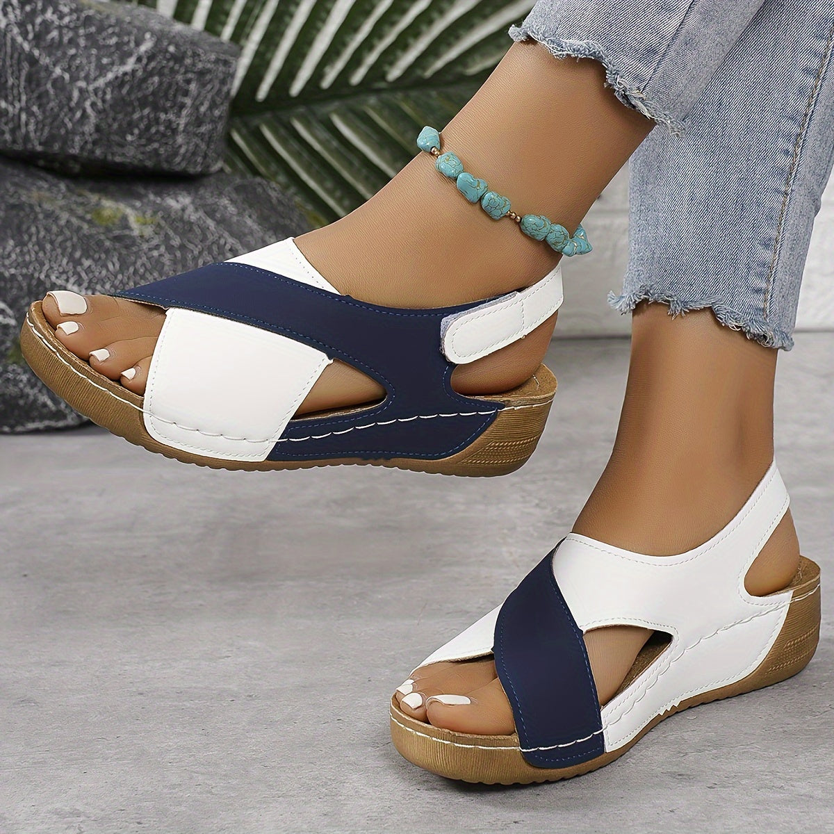 Laura™ | Ultra Comfortable Orthopedic Sandal