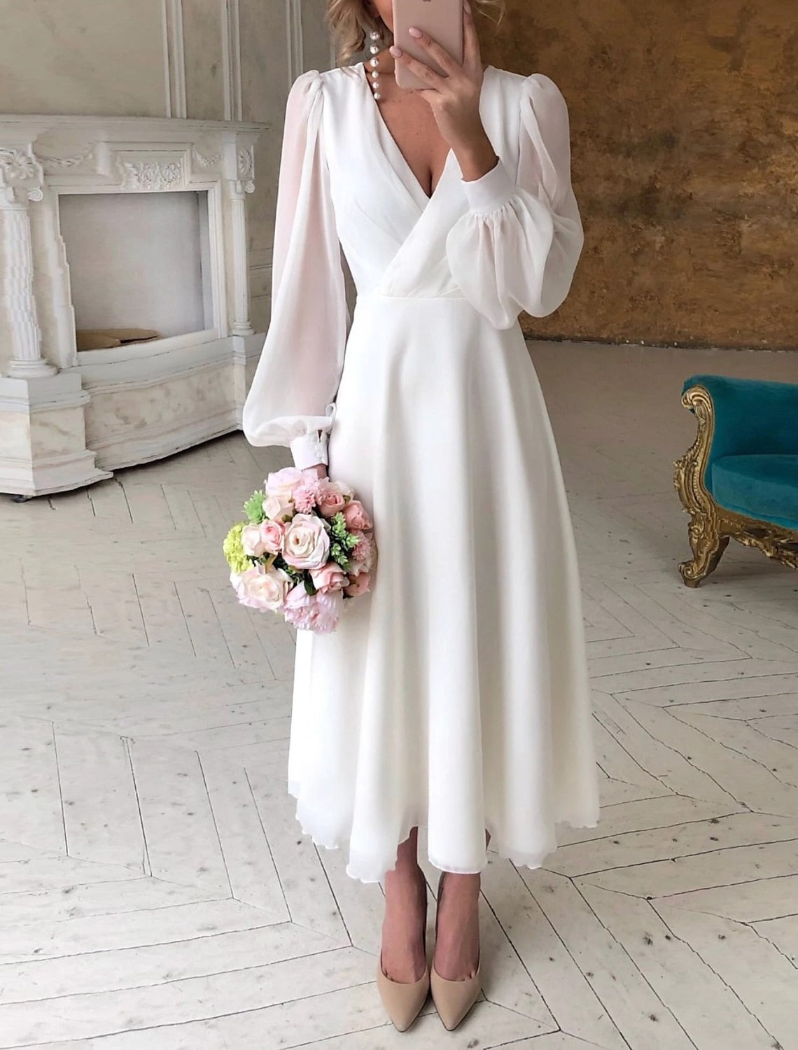 Elegant Midi Wedding Dress with Puffed Sleeves 0