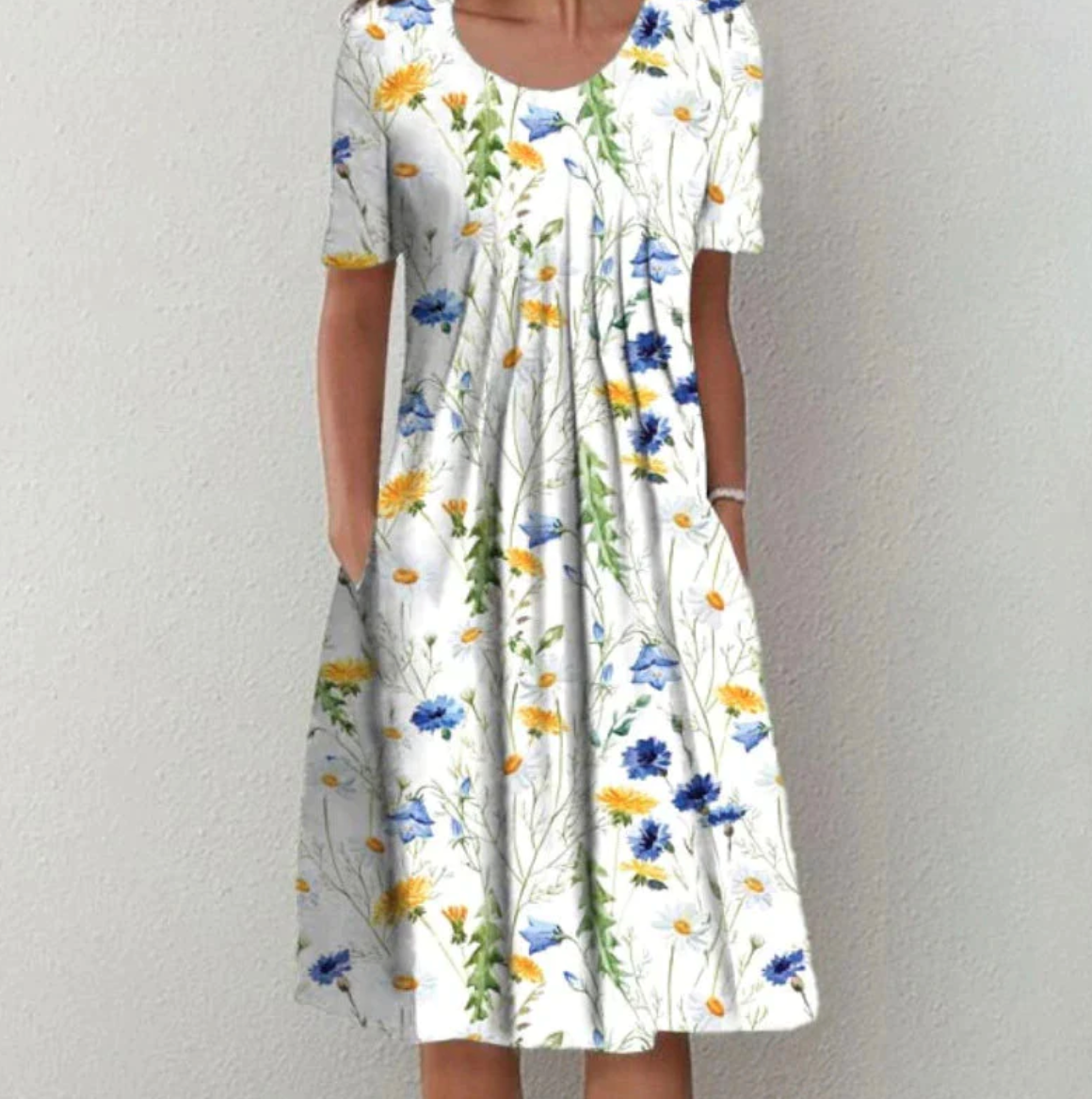 Vibrant Women's Midi Summer Dress - Stylish & Comfortable 3