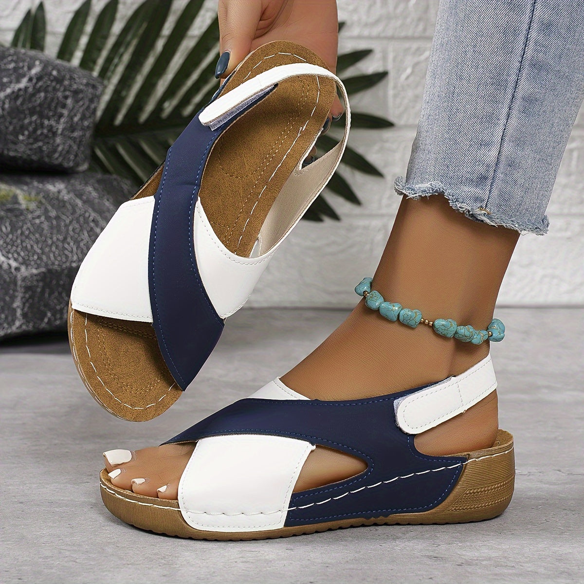 Laura™ | Ultra Comfortable Orthopedic Sandal