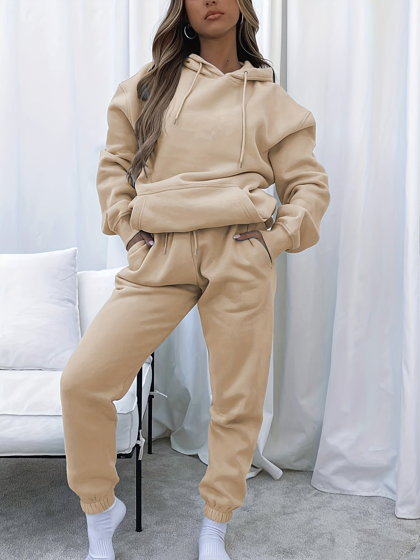 Chic Women's Hoodie & Jogger Set - Ultimate Comfort & Style