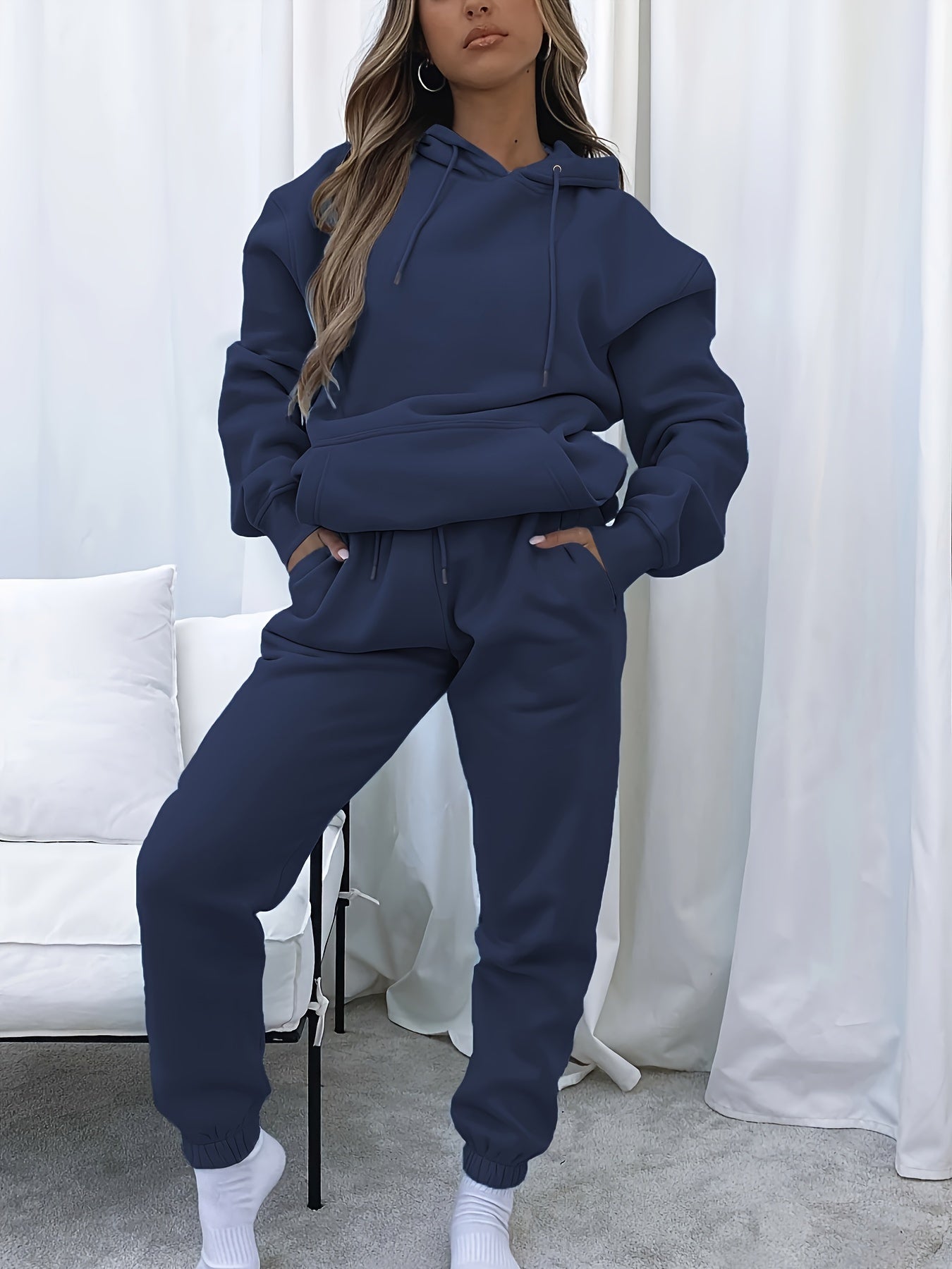 Chic Women's Hoodie & Jogger Set - Ultimate Comfort & Style