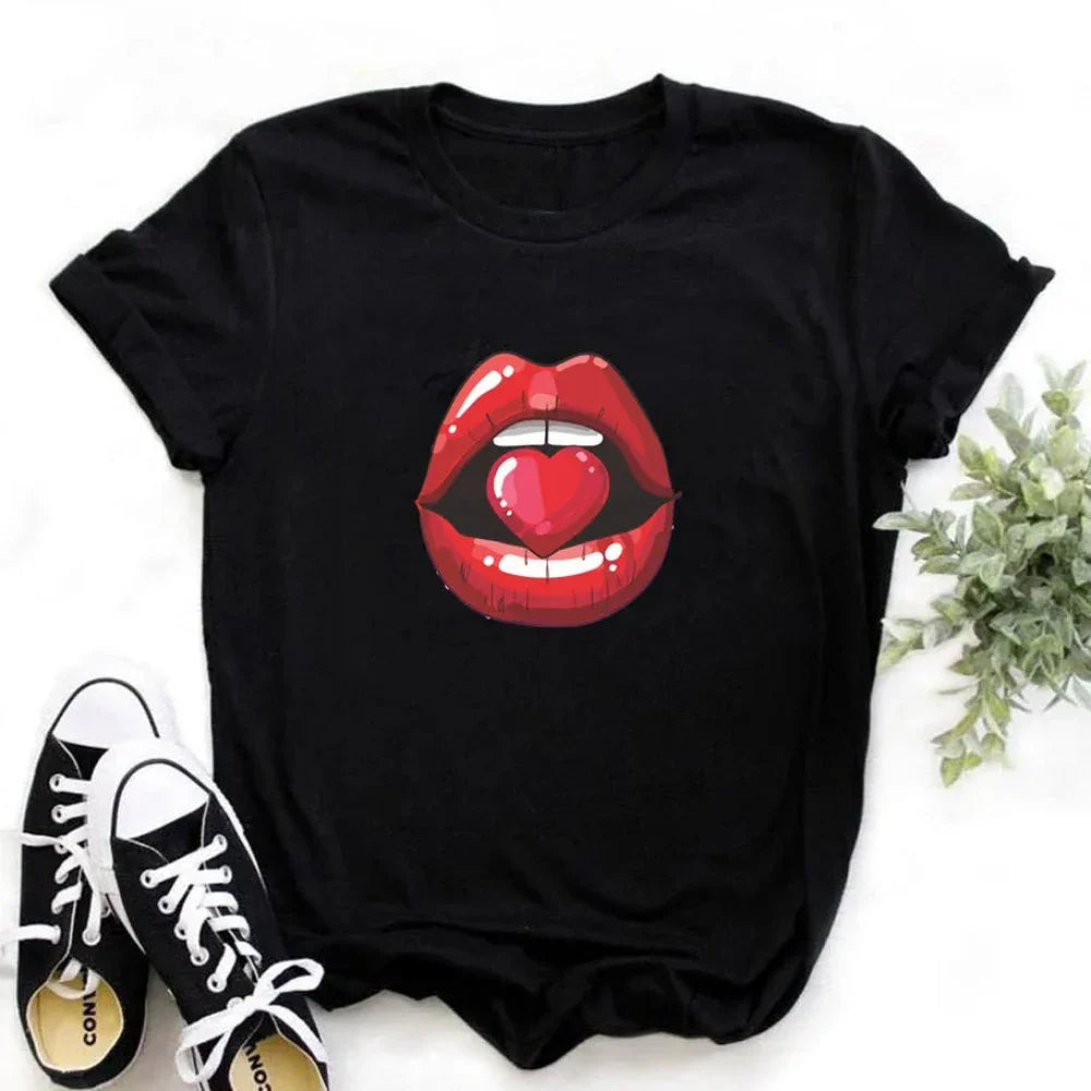 Stylish Women's Graphic T-Shirt | Bernice - Unique & Trendy Design